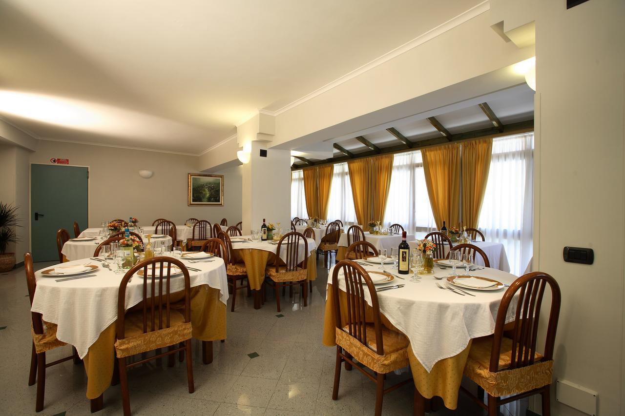 Albergo Terme Santamaria Castelforte Exterior photo